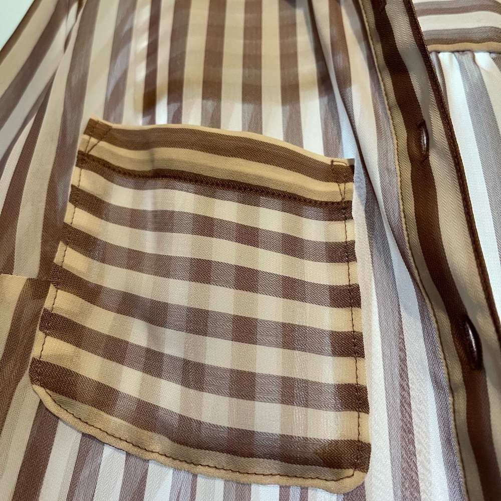 Sheer white and mauve type pink. Buttons on front - Picture 5 of 6